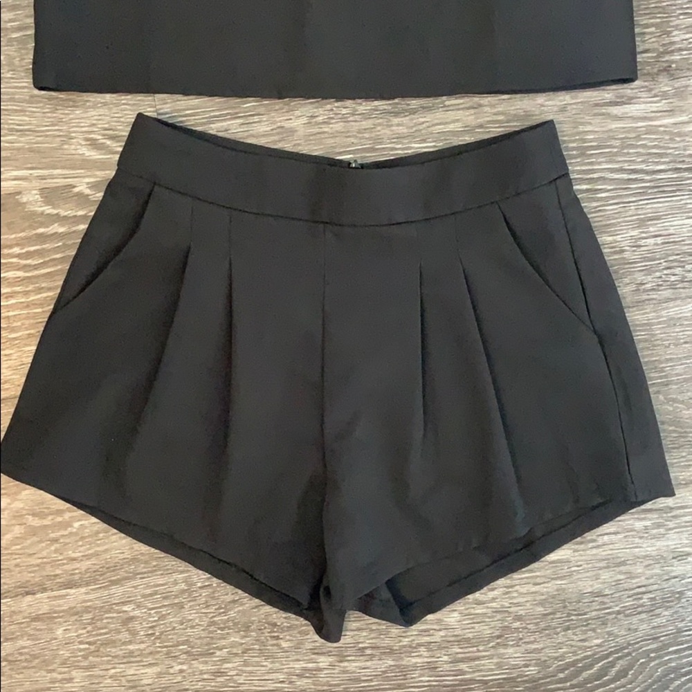 Black Matching Set - Picture 3 of 7